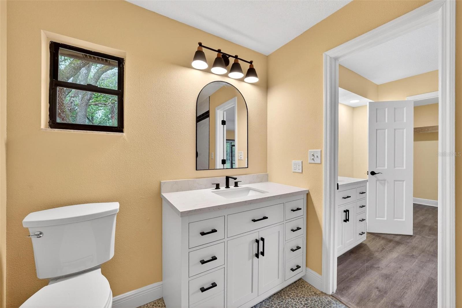 Image 40 of 59 For 2200 Retreat Road