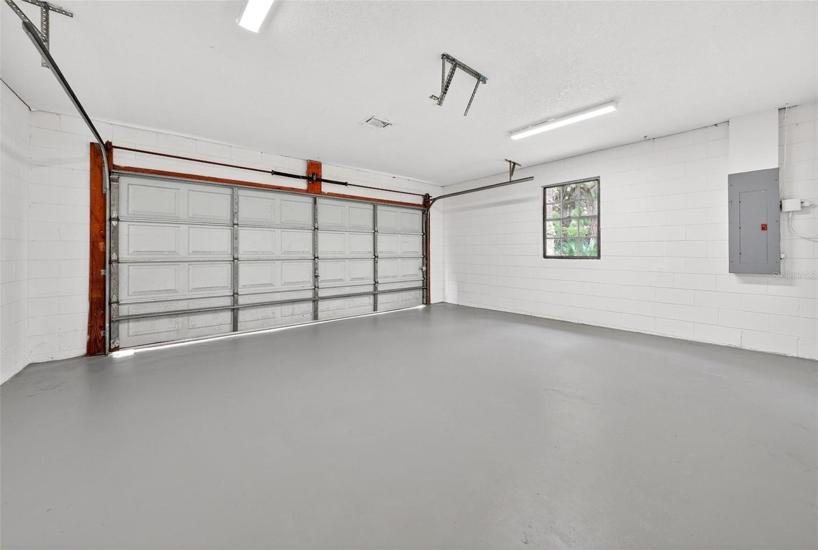 Image 51 of 59 For 2200 Retreat Road