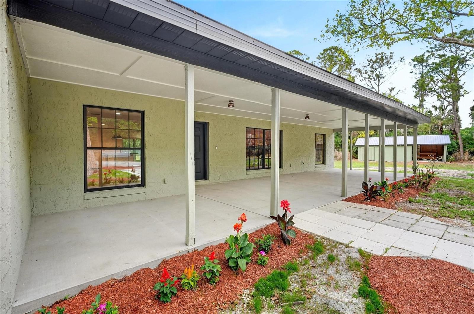 Image 8 of 59 For 2200 Retreat Road