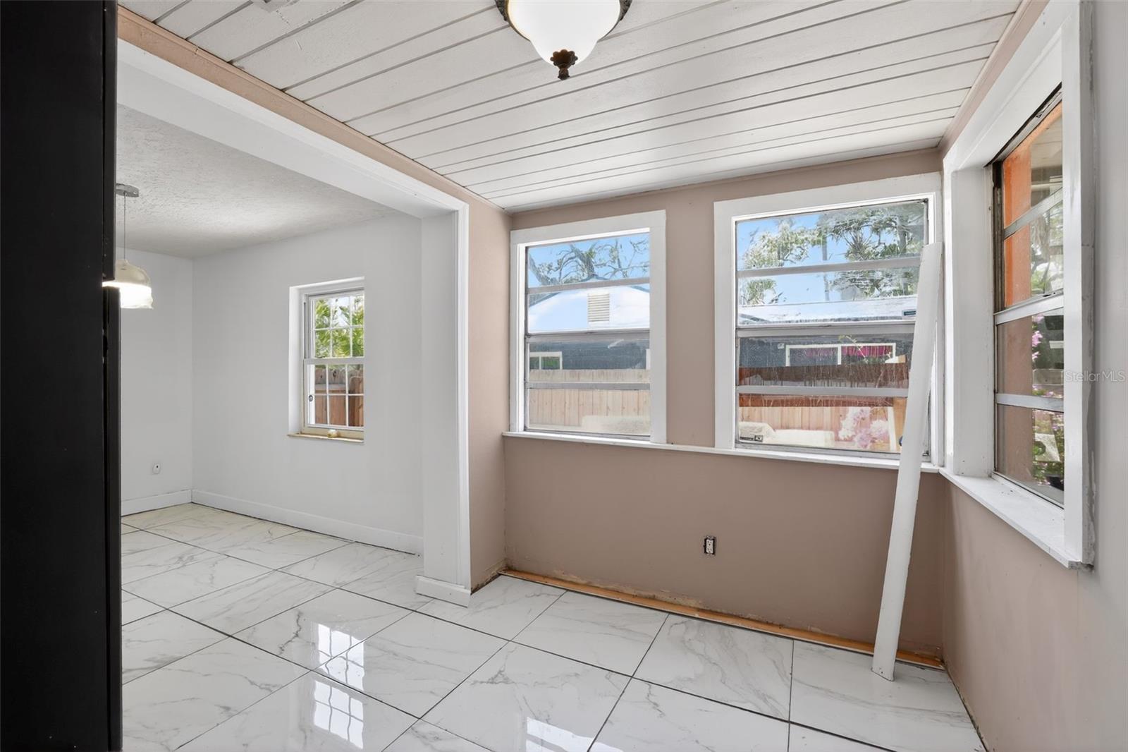 Image 15 of 29 For 775 28th Avenue S