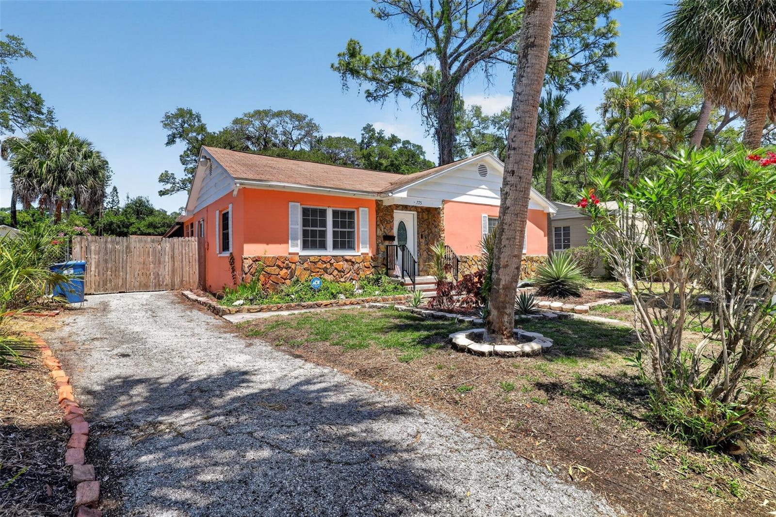 Image 2 of 29 For 775 28th Avenue S