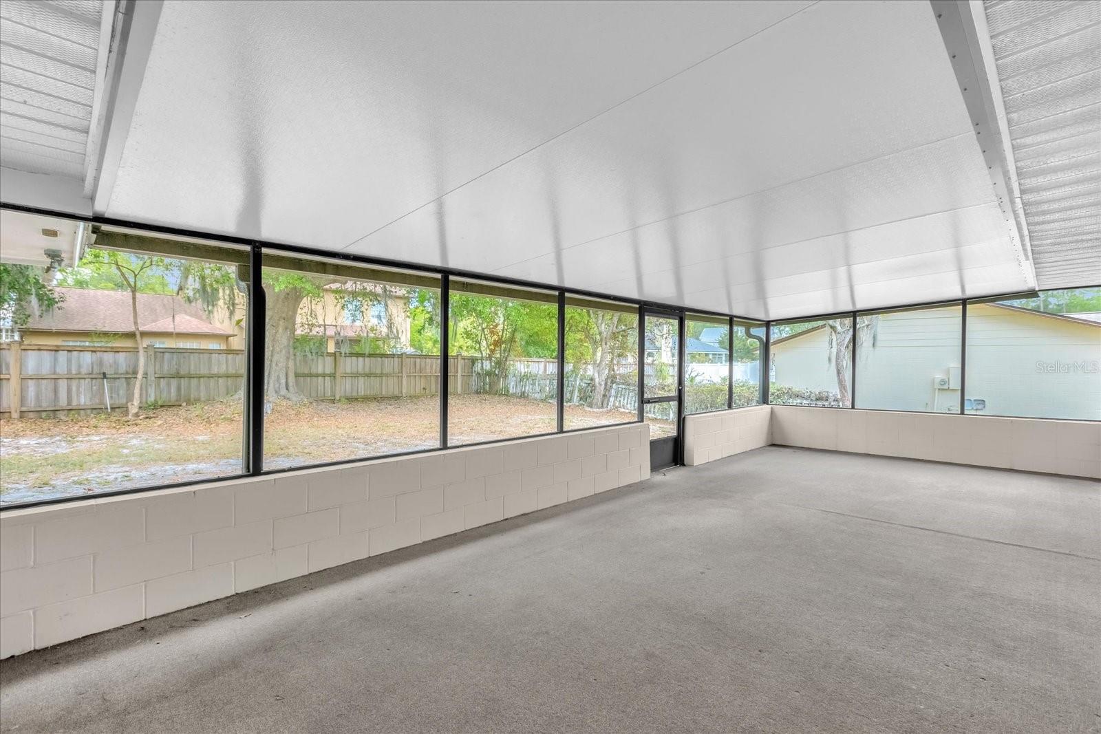 Image 15 of 33 For 8407 Roanne Drive