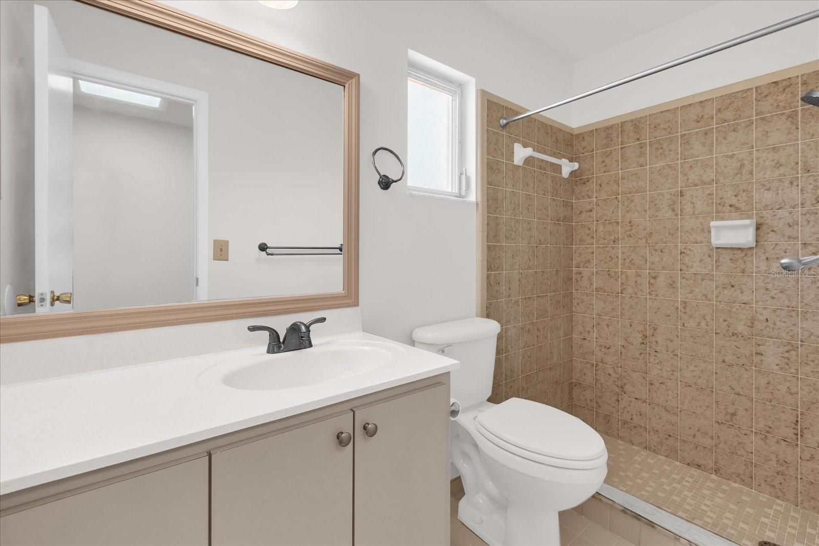 Image 20 of 33 For 8407 Roanne Drive