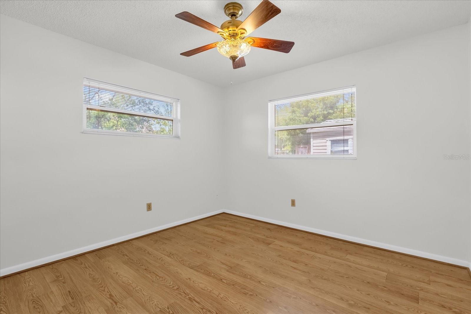 Image 23 of 33 For 8407 Roanne Drive