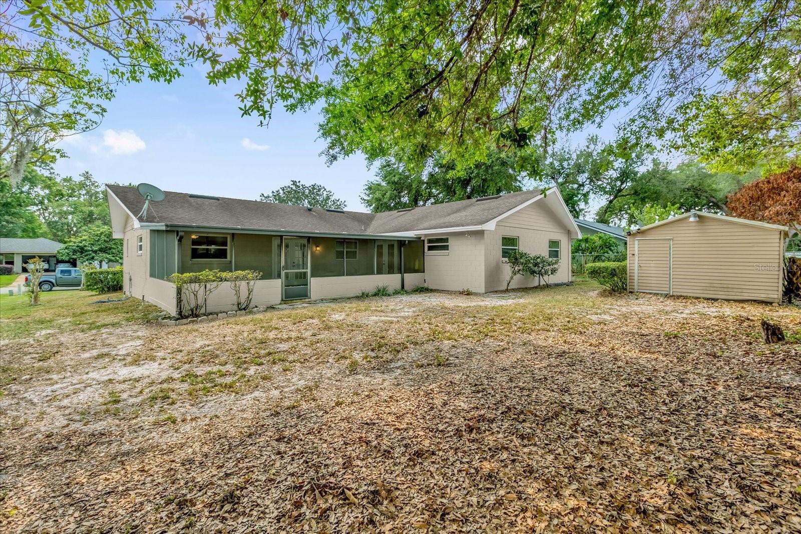 Image 29 of 33 For 8407 Roanne Drive