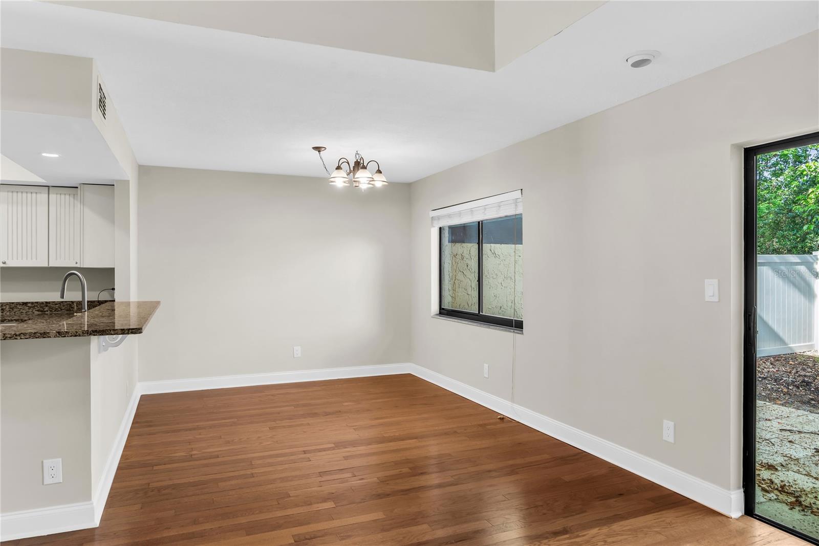 Image 14 of 33 For 8424 Tangelo Tree Drive