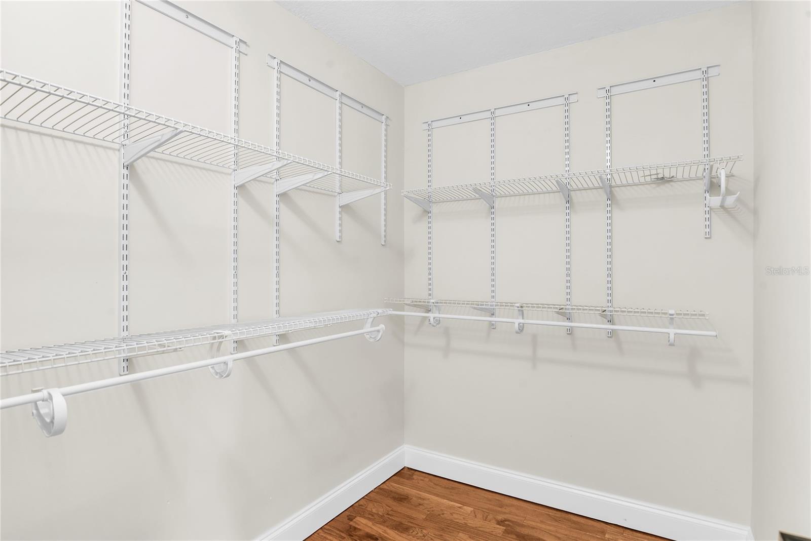 Image 23 of 33 For 8424 Tangelo Tree Drive