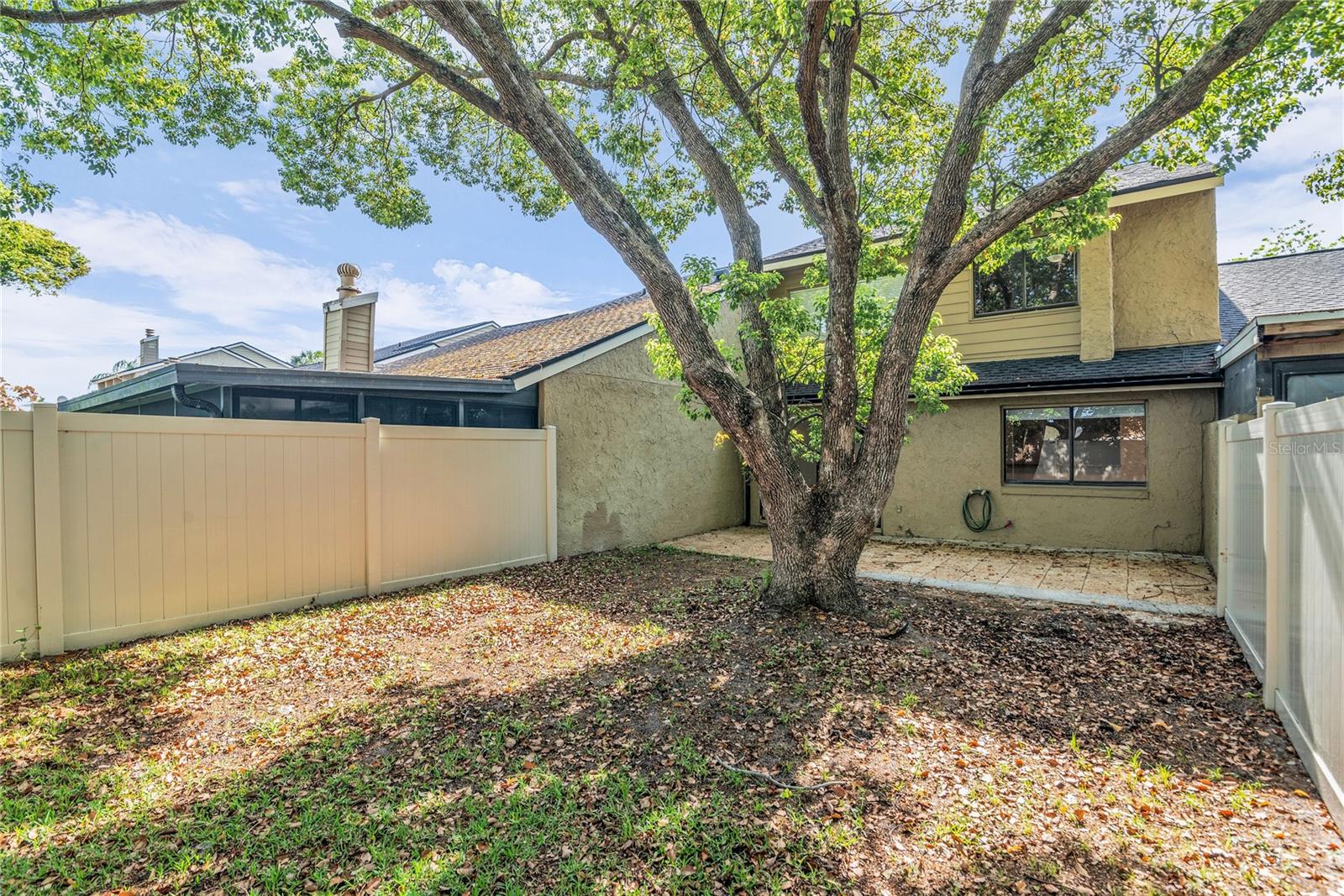 Image 28 of 33 For 8424 Tangelo Tree Drive