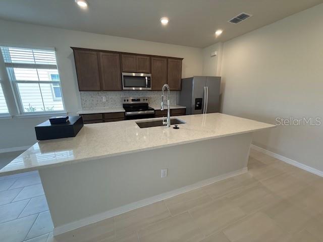 Image 7 of 23 For 16282 Merry Alley