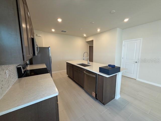 Image 9 of 23 For 16282 Merry Alley