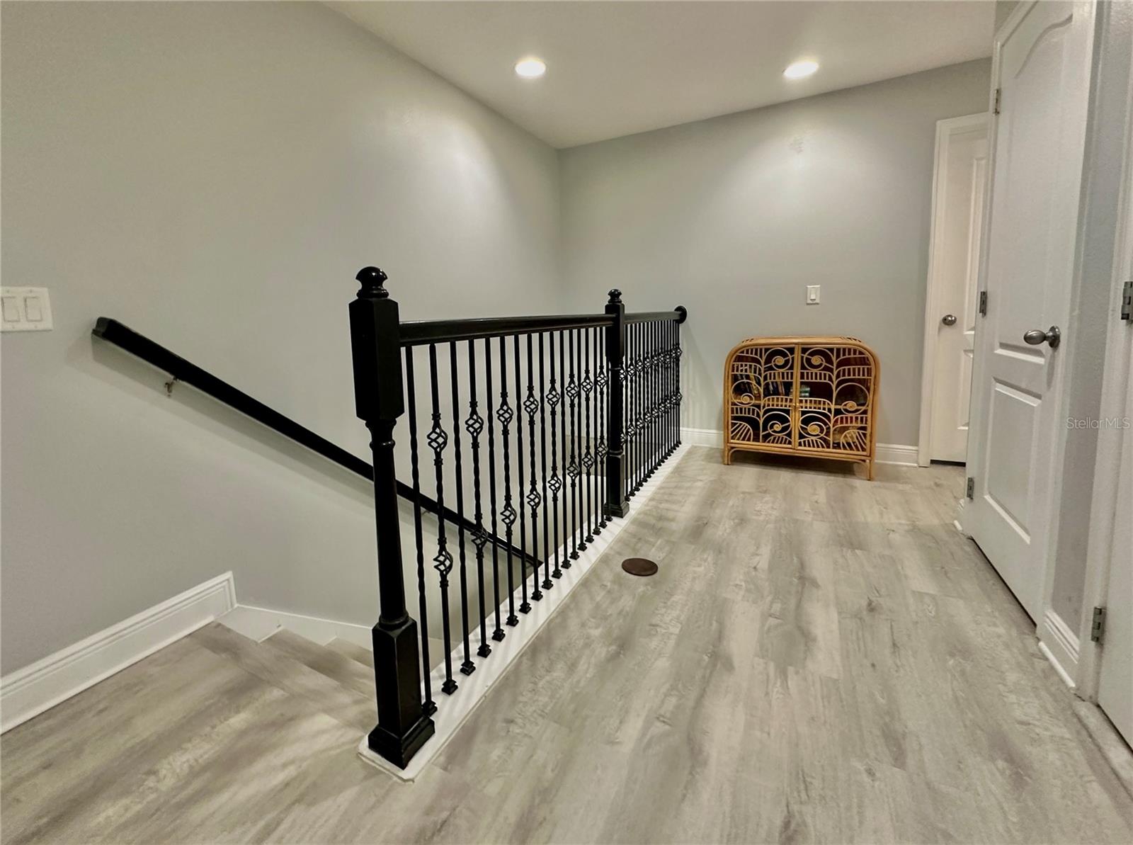 Image 17 of 29 For 8111 Roseville Boulevard