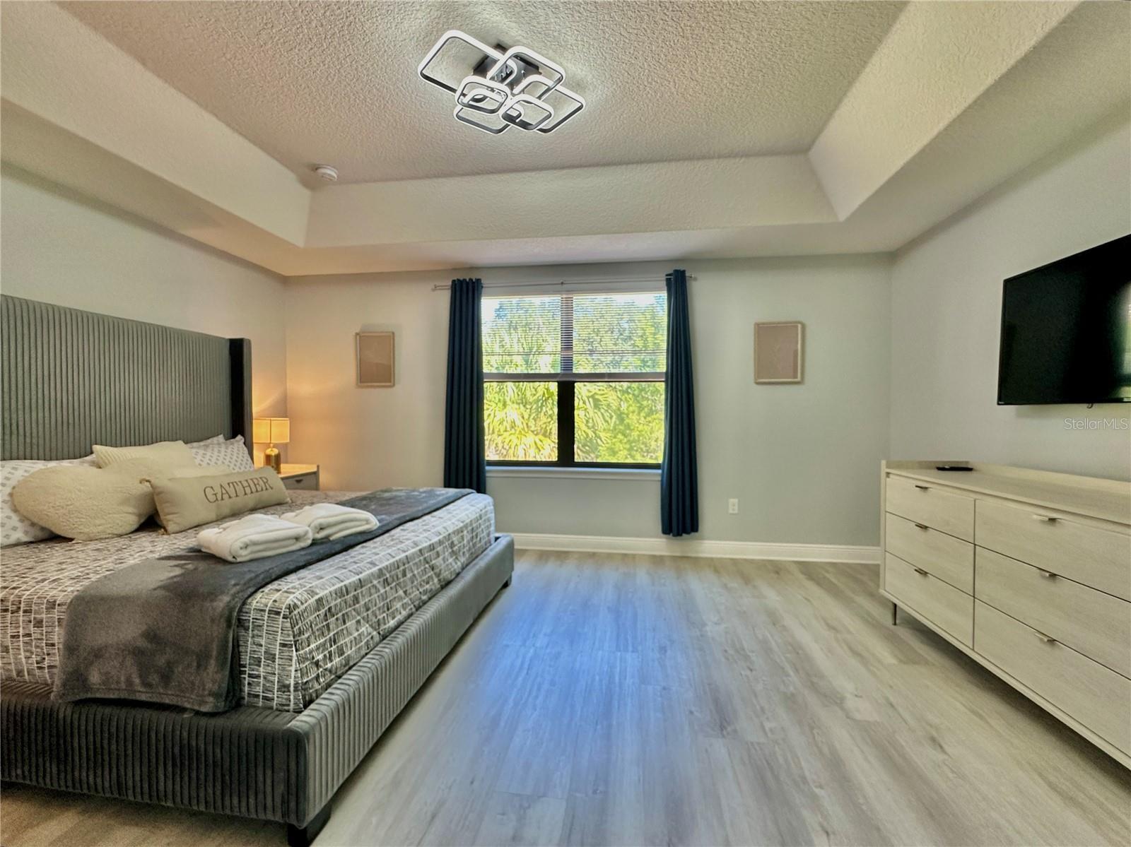 Image 19 of 29 For 8111 Roseville Boulevard