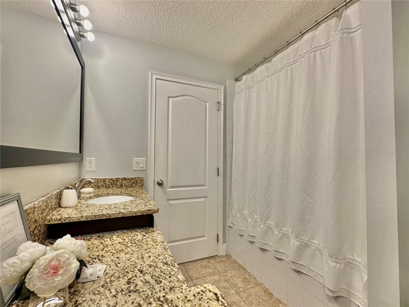 Image 22 of 29 For 8111 Roseville Boulevard