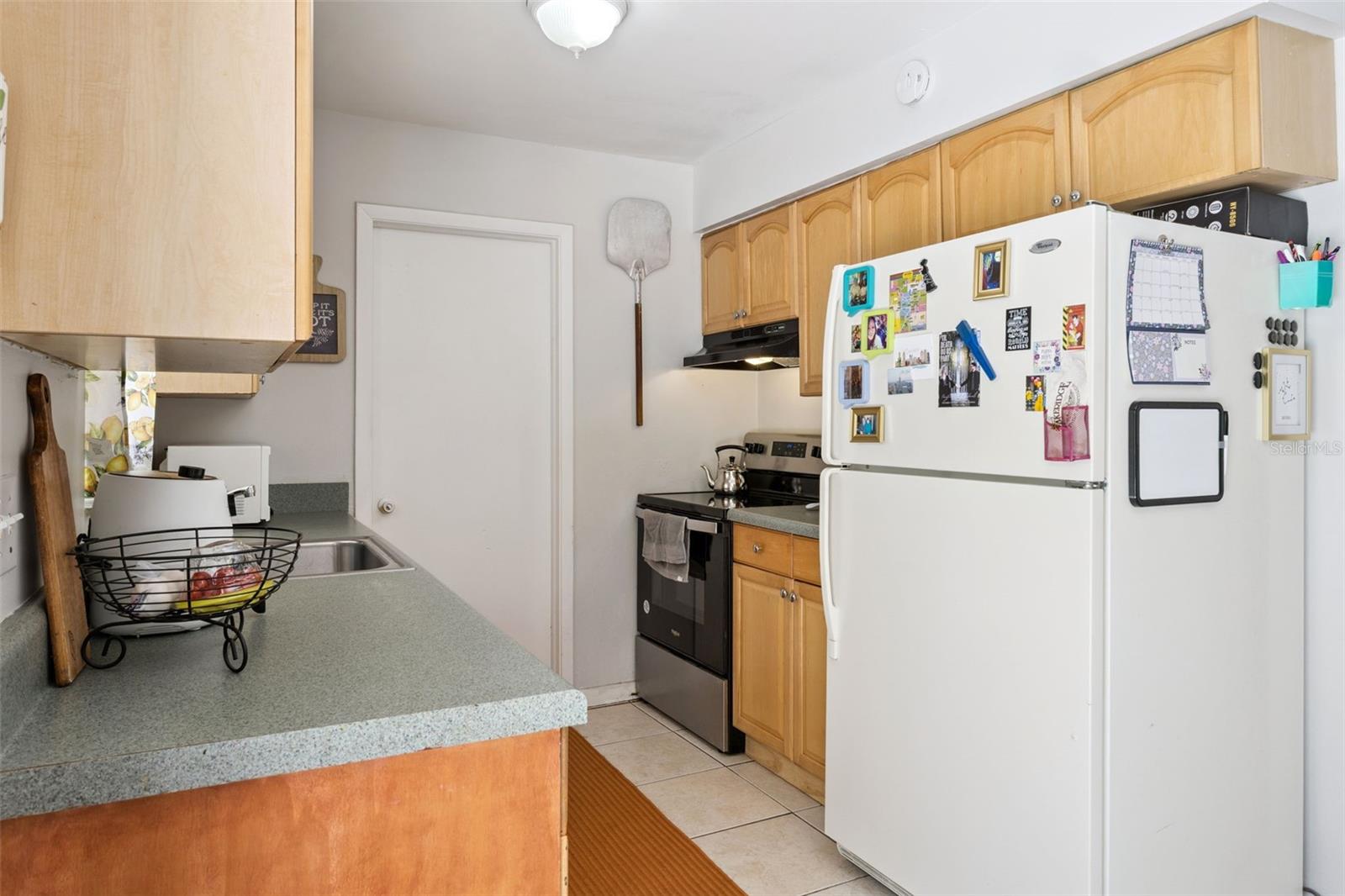 Image 10 of 20 For 893 Kimball Drive