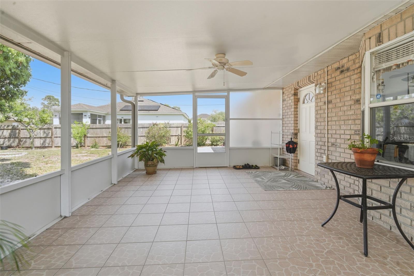 Listing photo id 22 for 2970 Newmark Drive