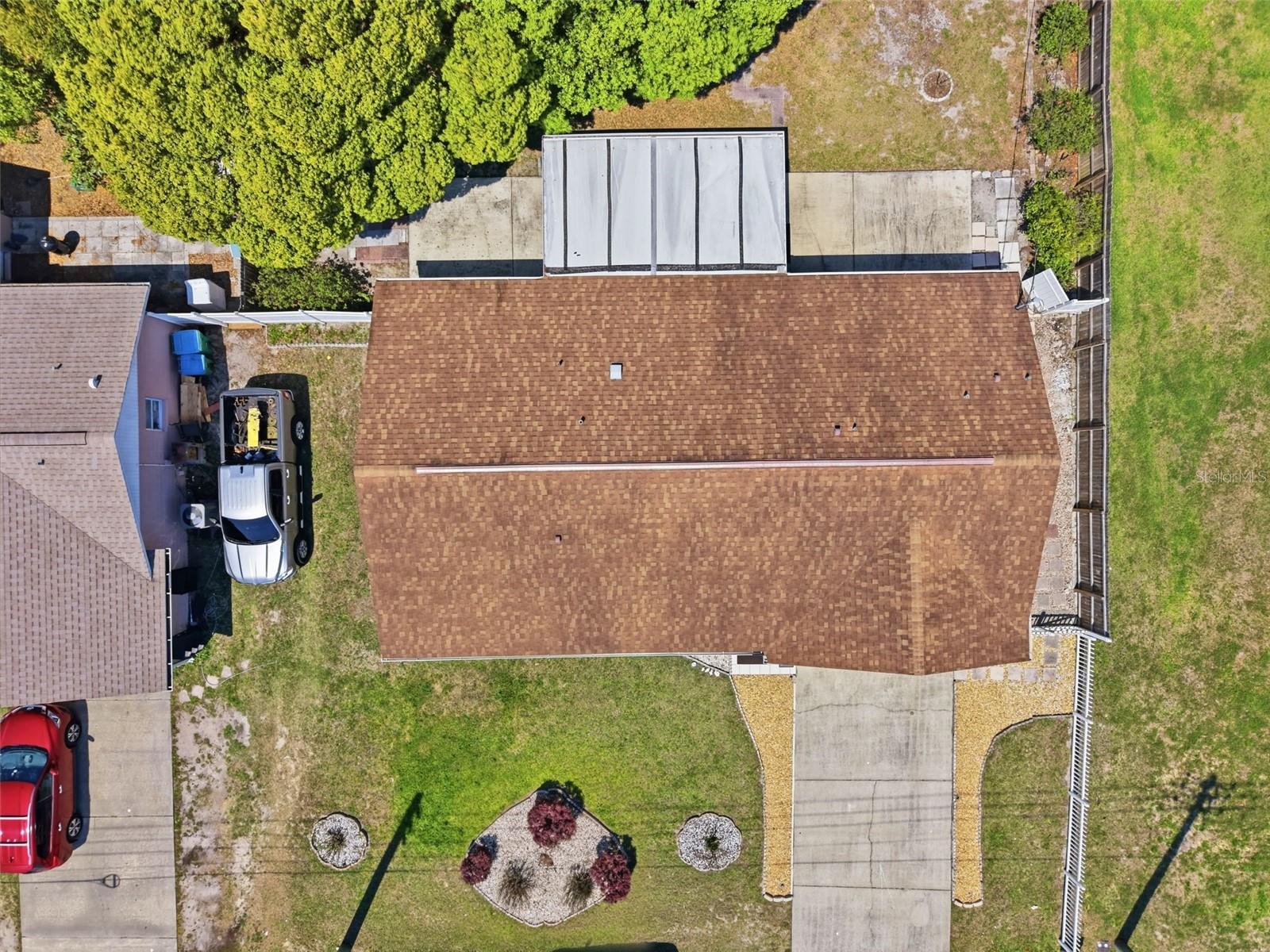 Listing photo id 32 for 2970 Newmark Drive