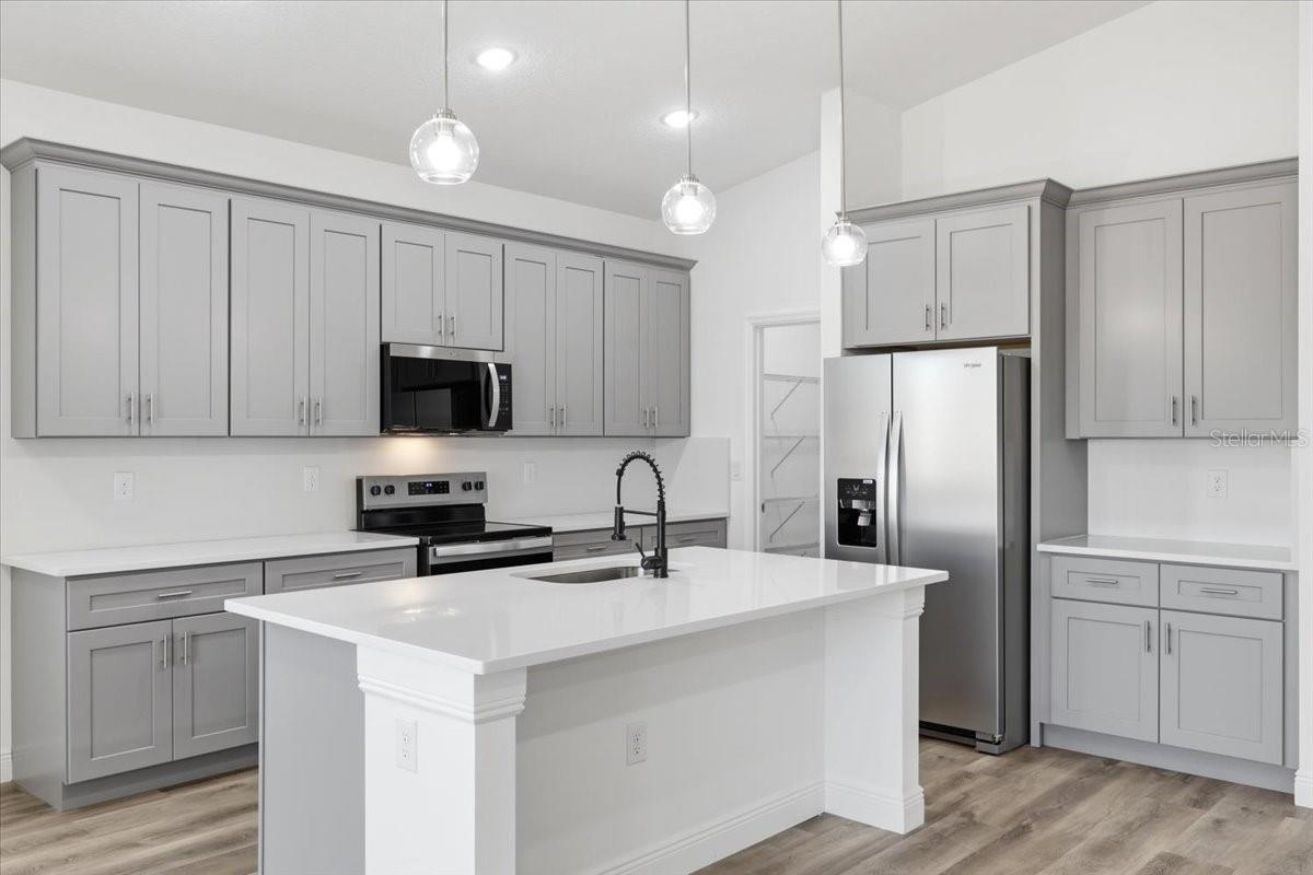 Image 8 of 24 For 363 Villa Sorrento Circle