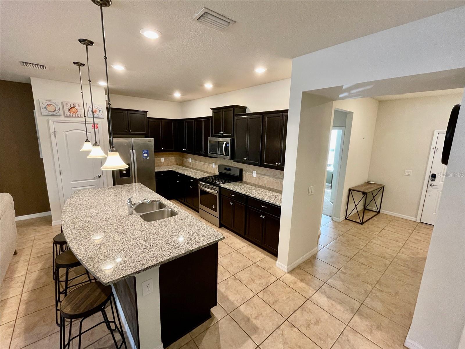 Image 8 of 33 For 4574 Terrasonesta Drive