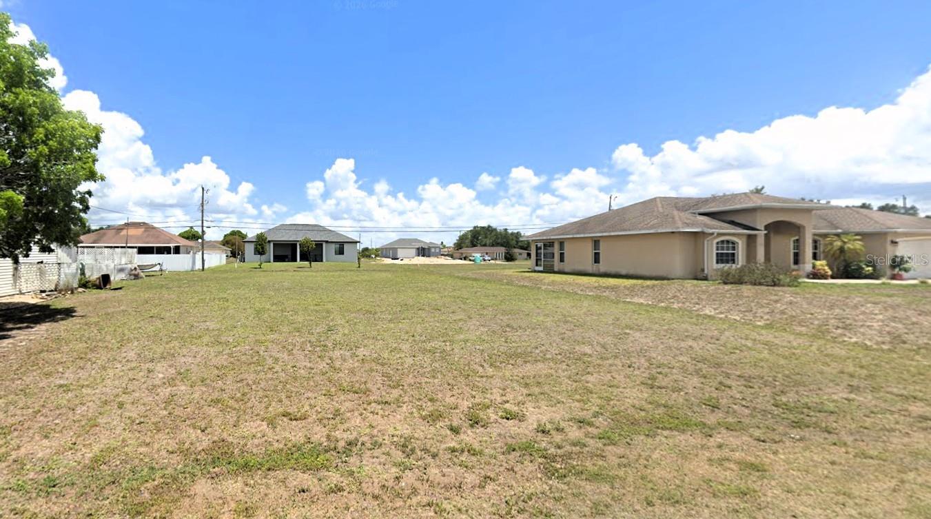 Listing Details for 1407 12th Place, CAPE CORAL, FL 33909