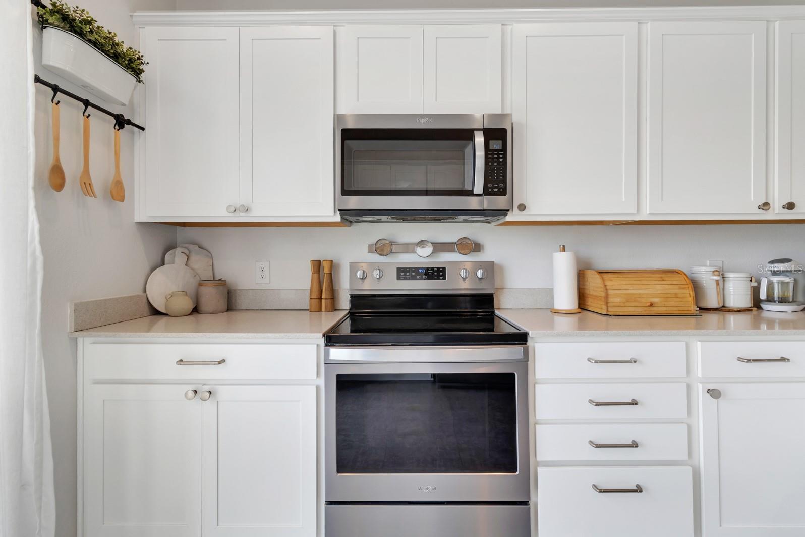 Image 14 of 38 For 1793 Cayman Cove Circle