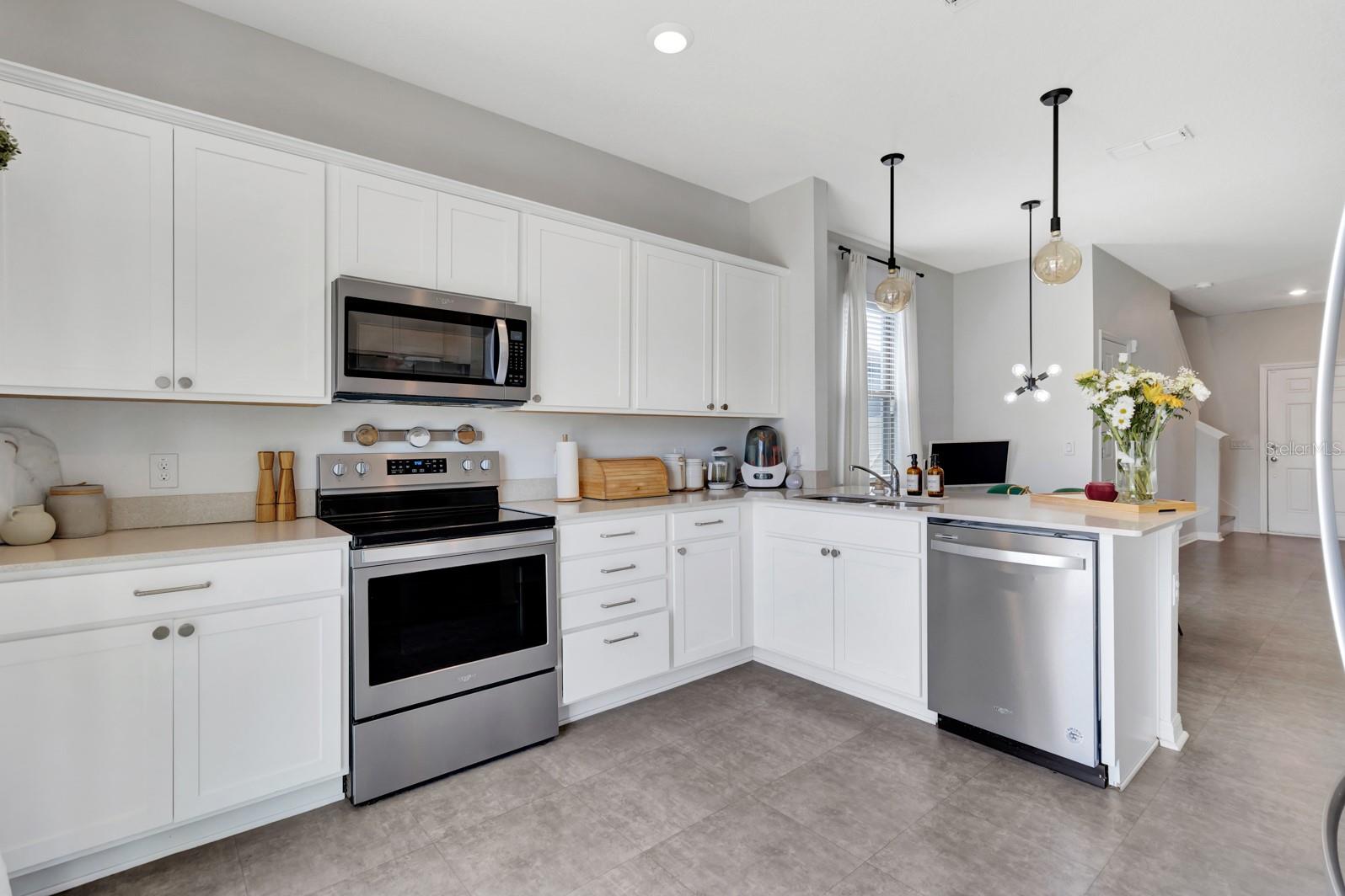 Image 15 of 38 For 1793 Cayman Cove Circle