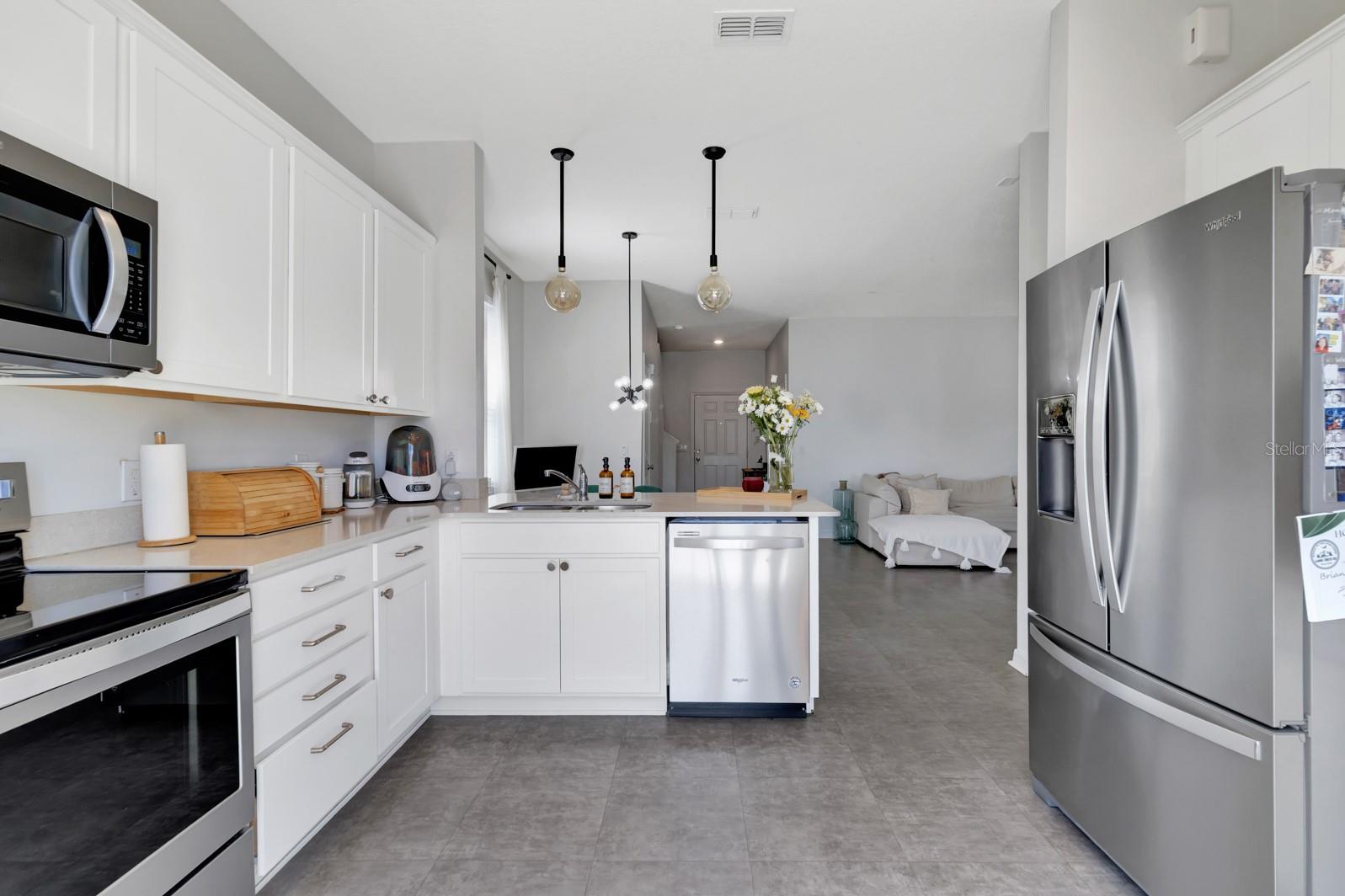 Image 16 of 38 For 1793 Cayman Cove Circle