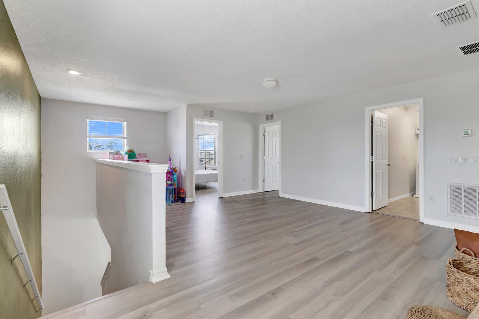 Image 26 of 38 For 1793 Cayman Cove Circle