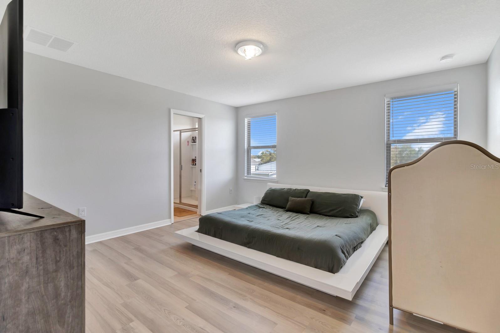 Image 27 of 38 For 1793 Cayman Cove Circle