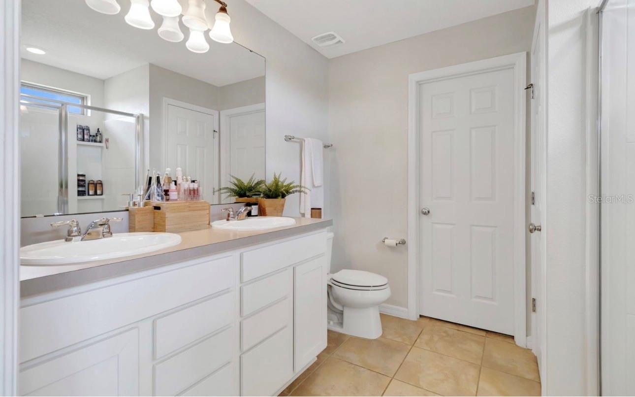 Image 29 of 38 For 1793 Cayman Cove Circle