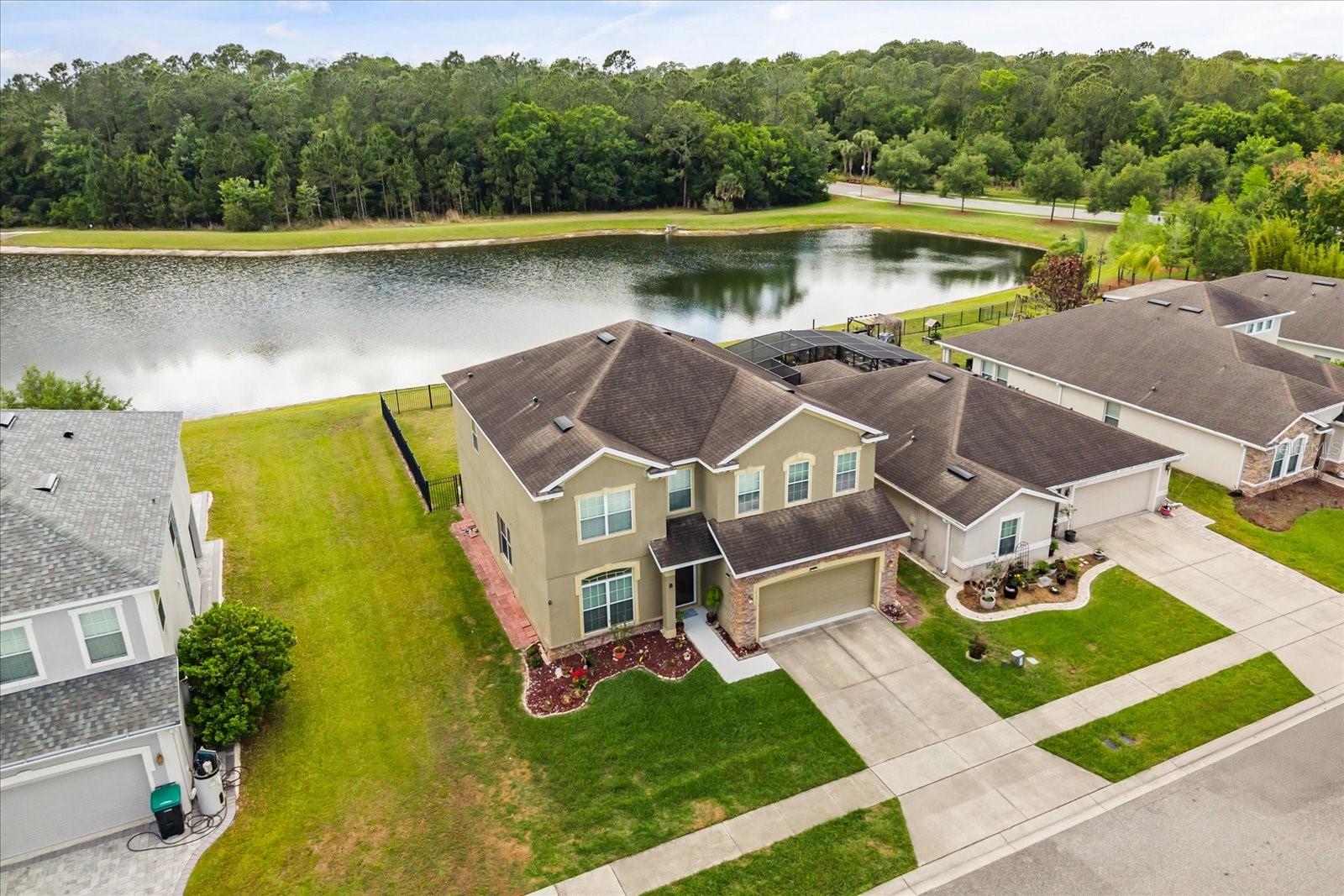 Image 2 of 23 For 10536 Cabbage Tree Loop