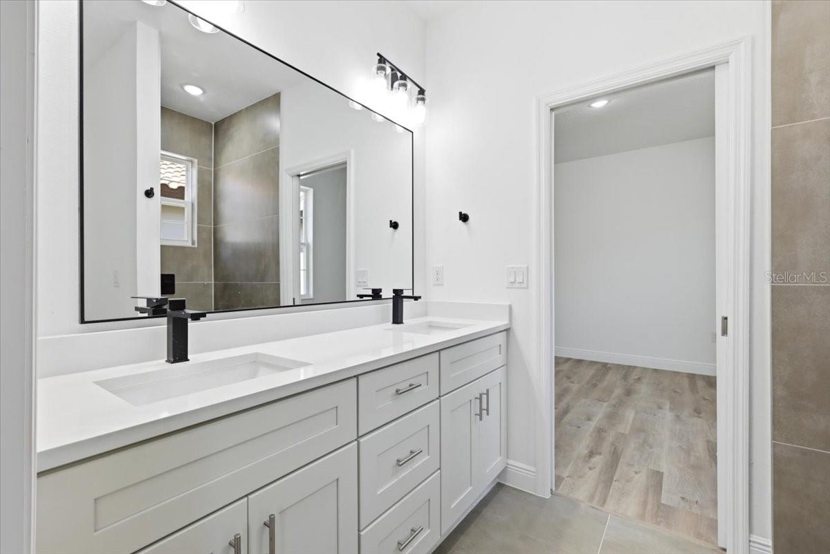 Image 16 of 24 For 367 Villa Sorrento Circle