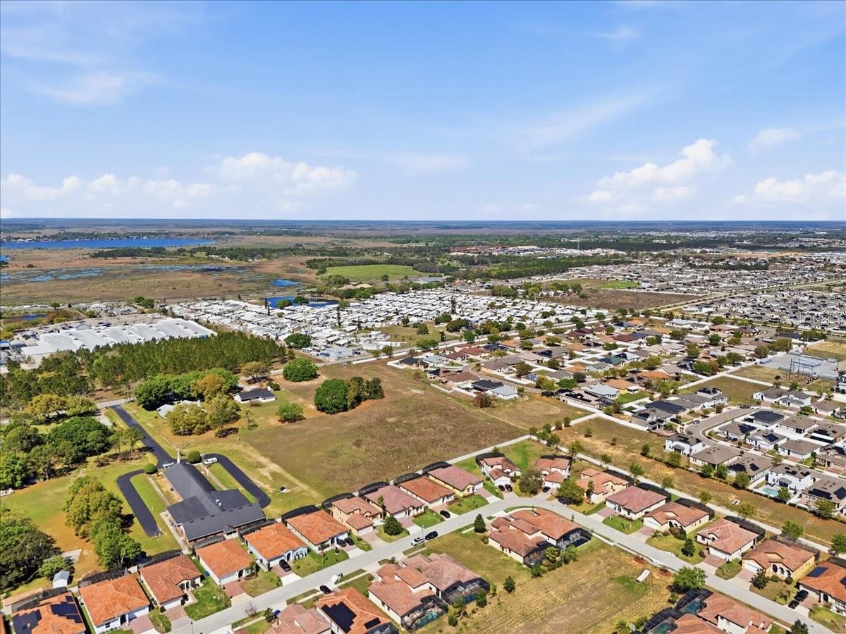 Image 22 of 24 For 367 Villa Sorrento Circle