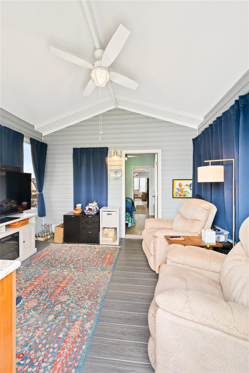 Image 13 of 24 For 2451 Citrus Tree Road