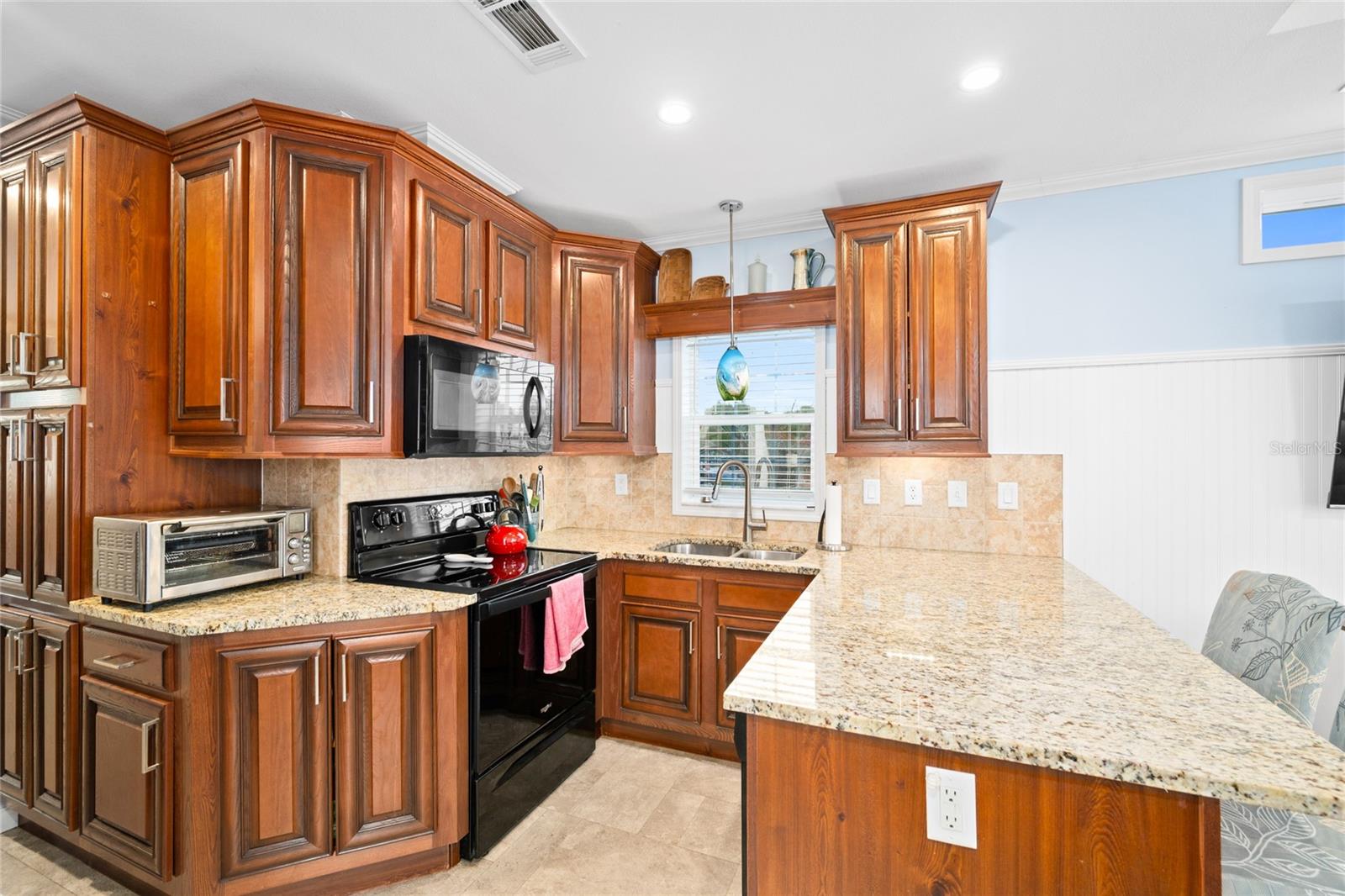 Image 5 of 24 For 2451 Citrus Tree Road