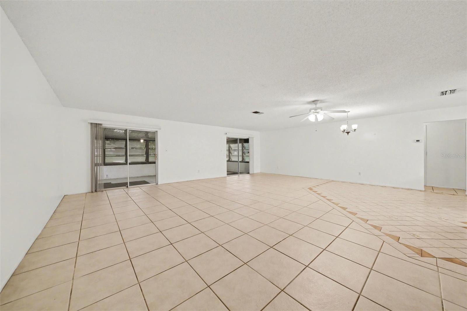 Image 10 of 25 For 5033 Loyola Lane