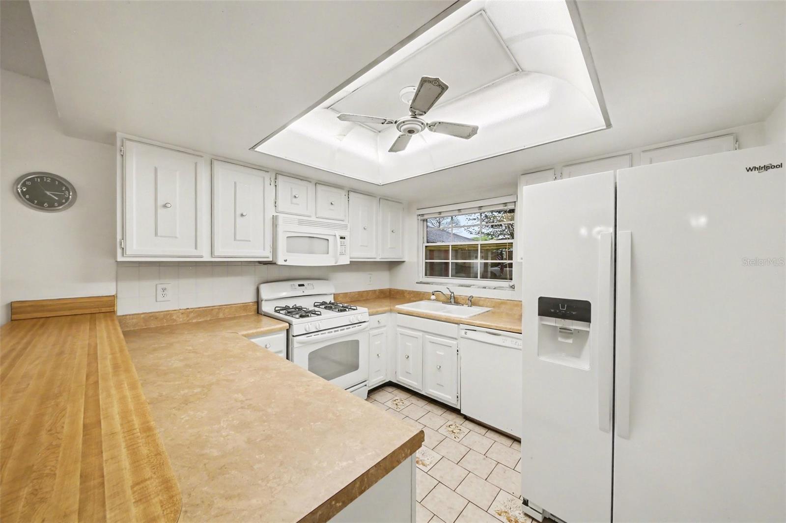 Image 11 of 25 For 5033 Loyola Lane