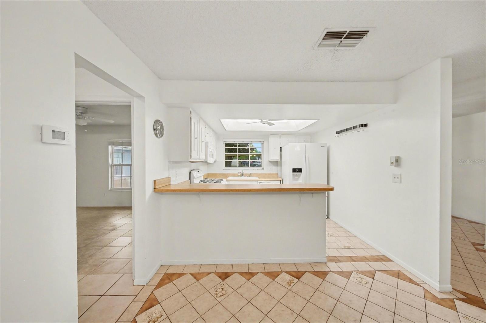 Image 12 of 25 For 5033 Loyola Lane