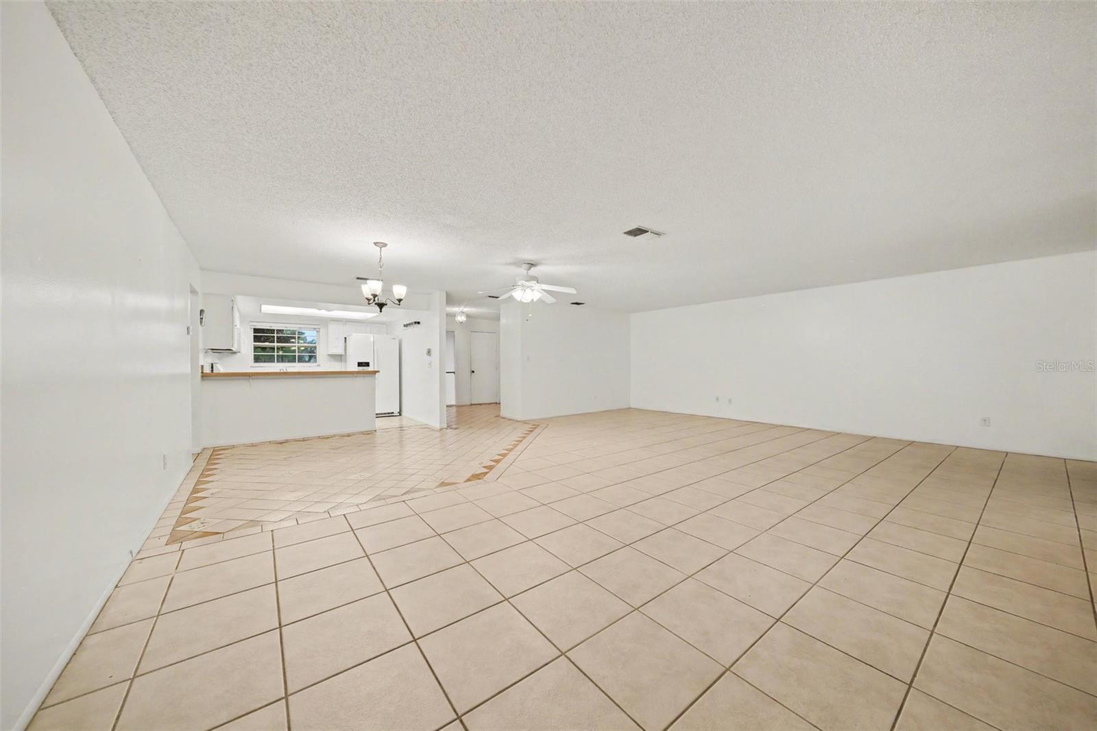 Image 7 of 25 For 5033 Loyola Lane