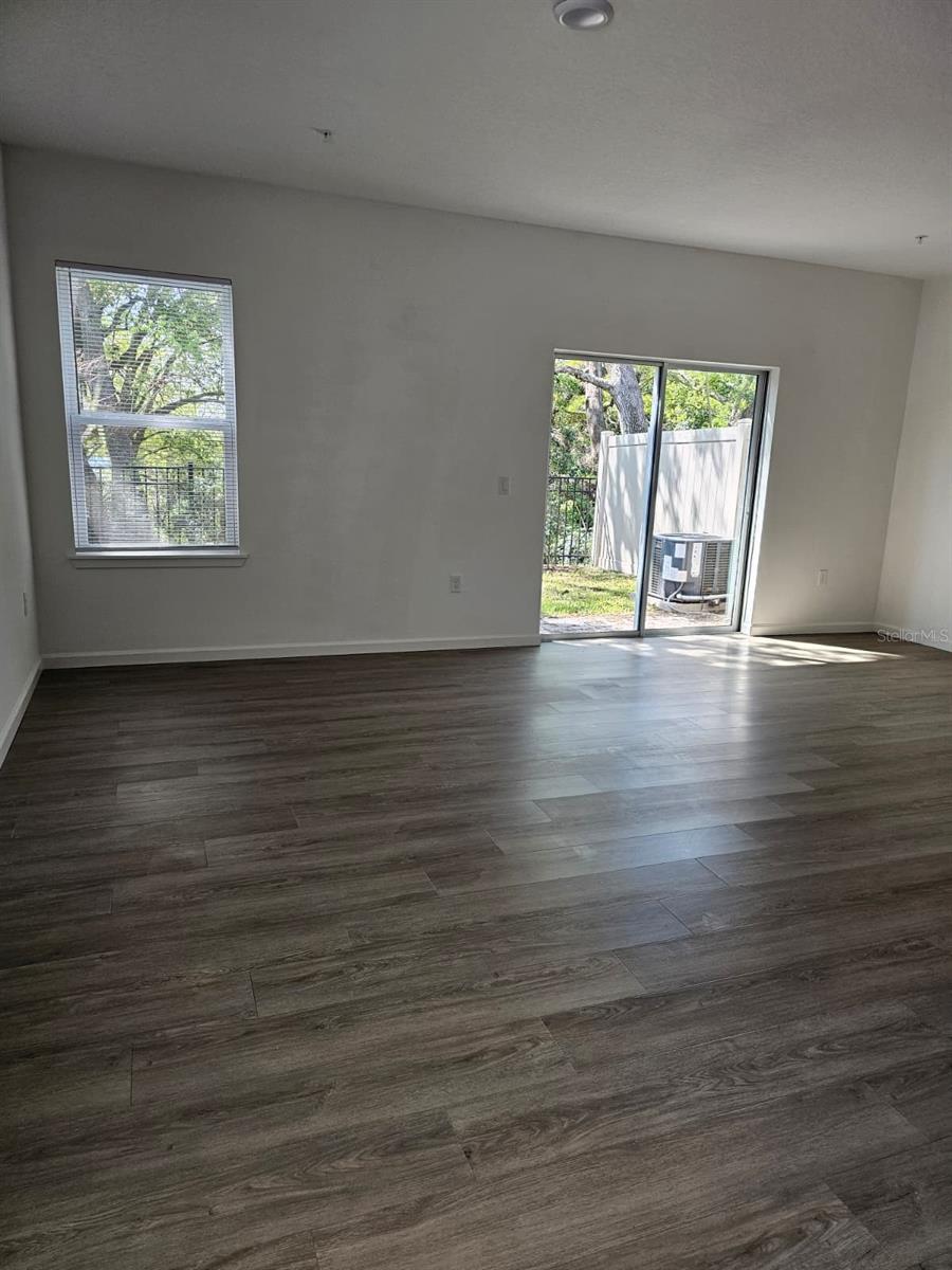 Image 15 of 22 For 1213 Southstation Place 406