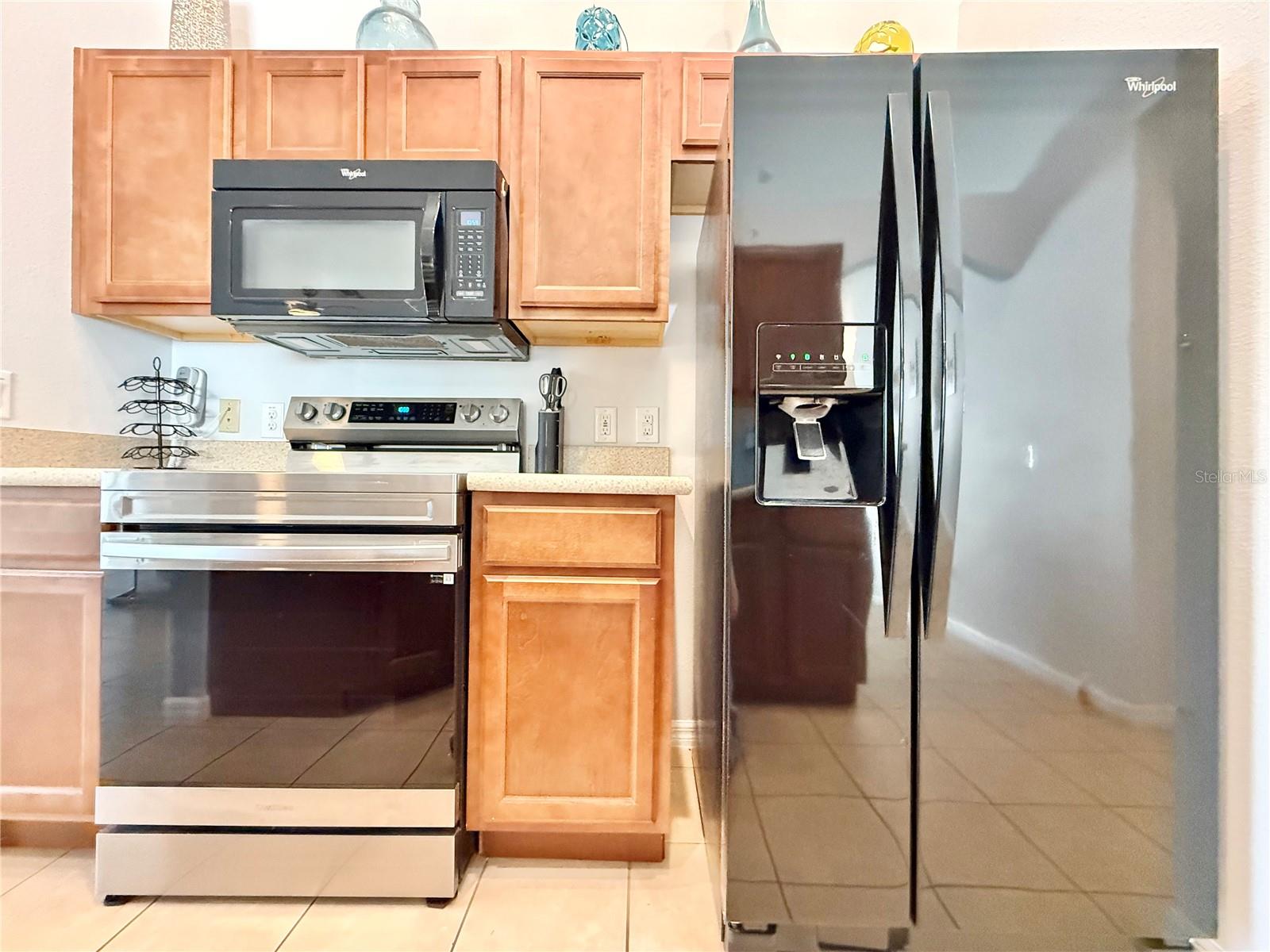 Image 13 of 40 For 2136 Victoria Drive