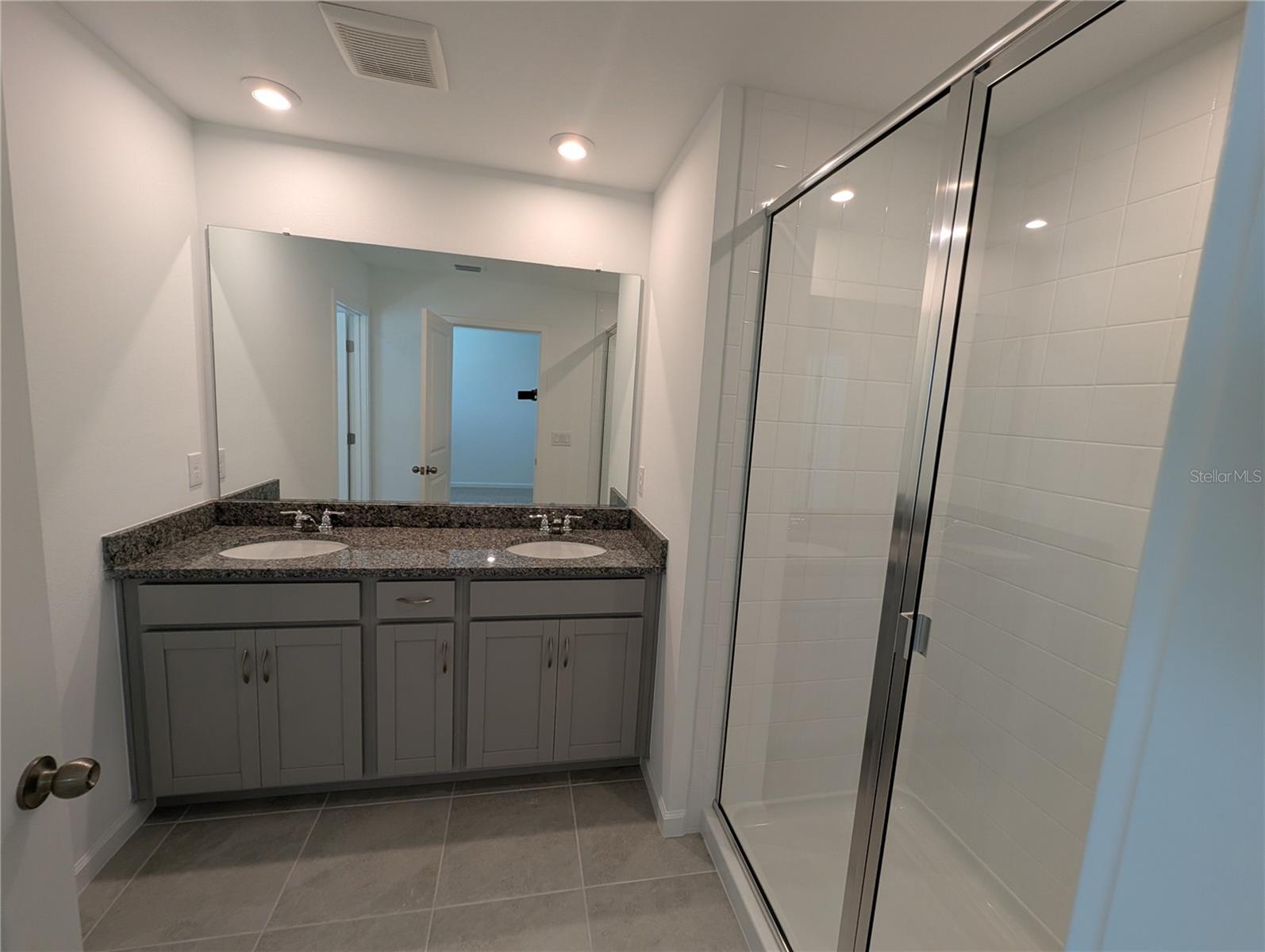 Image 10 of 17 For 3200 Gardenia Reserve Street