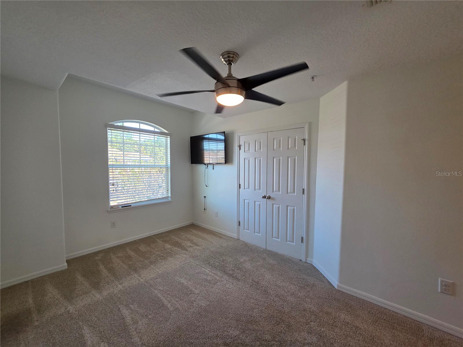 Image 11 of 17 For 9464 Tawnyberry Street