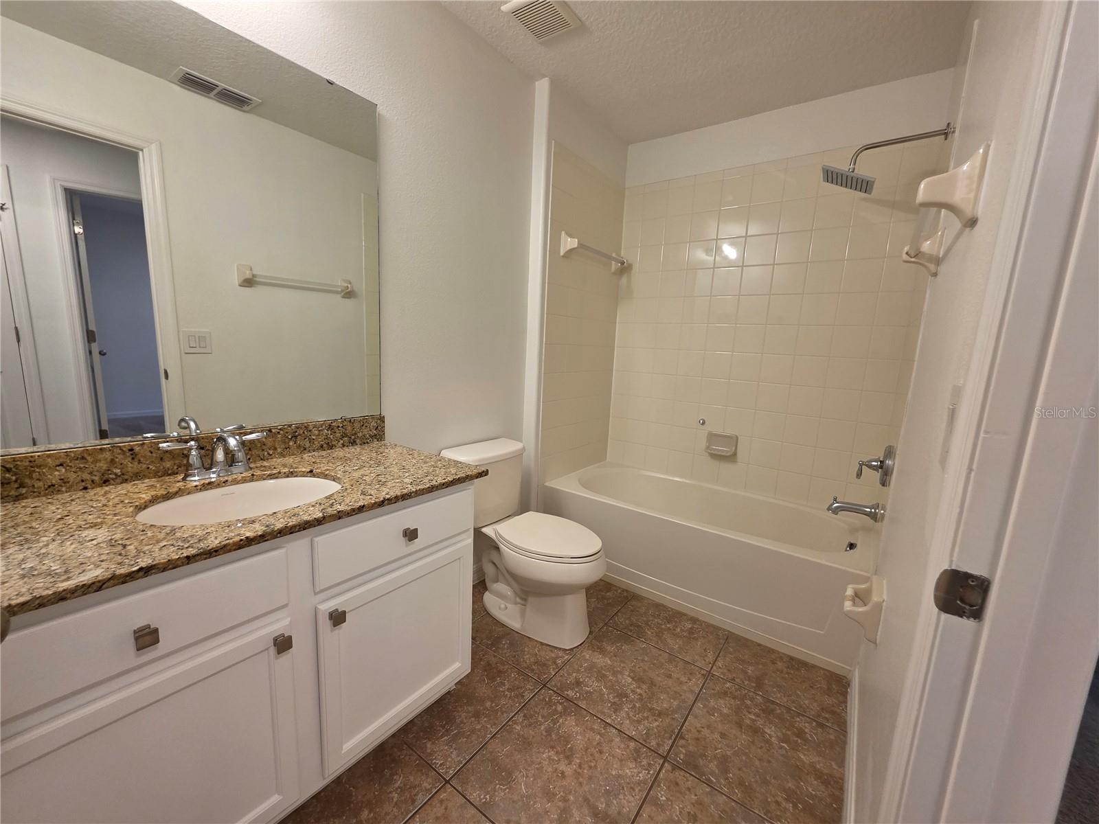 Image 14 of 17 For 9464 Tawnyberry Street