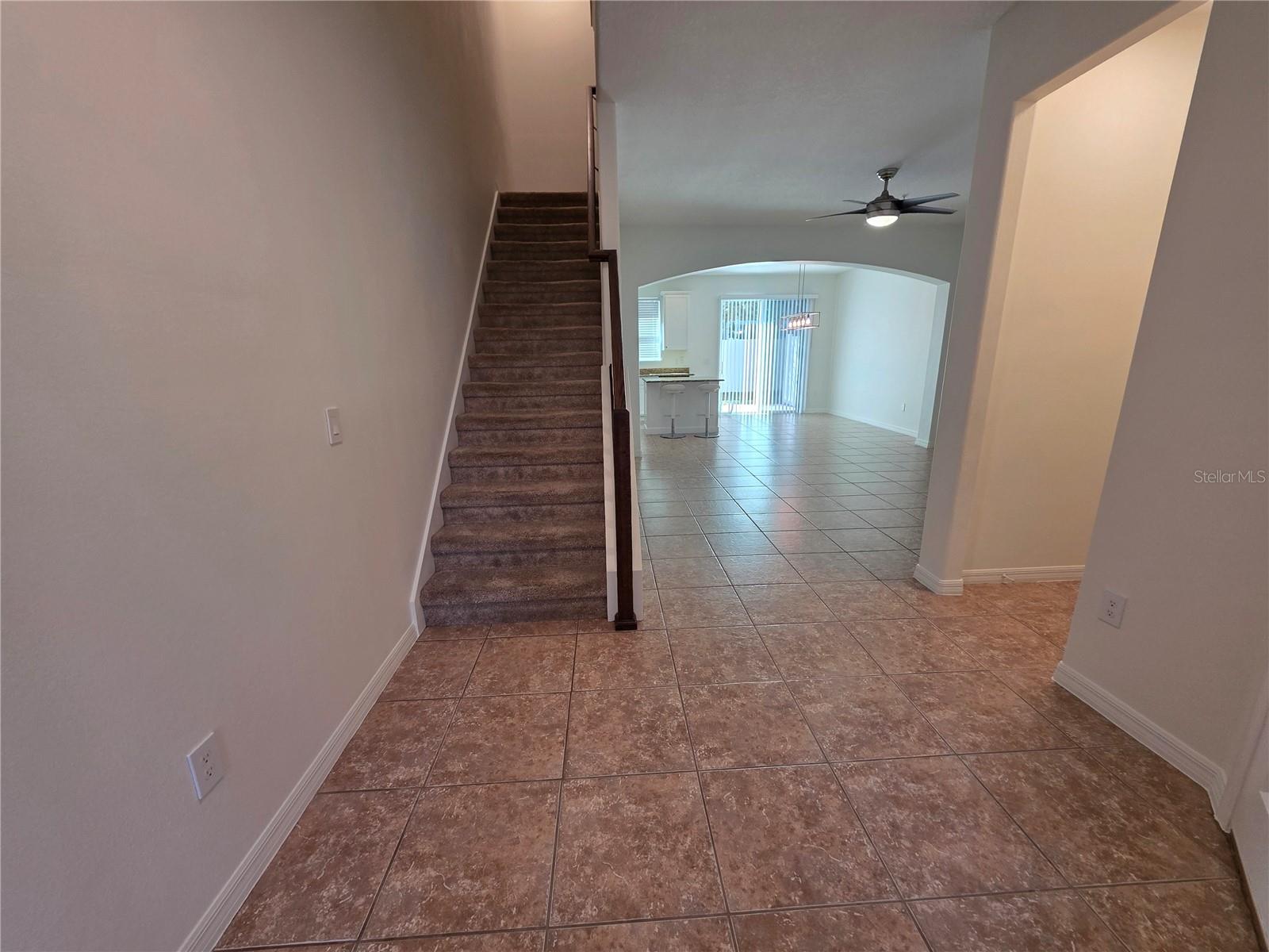 Image 3 of 17 For 9464 Tawnyberry Street