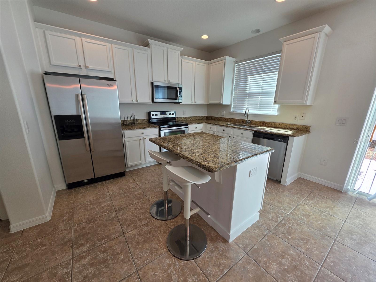 Image 8 of 17 For 9464 Tawnyberry Street