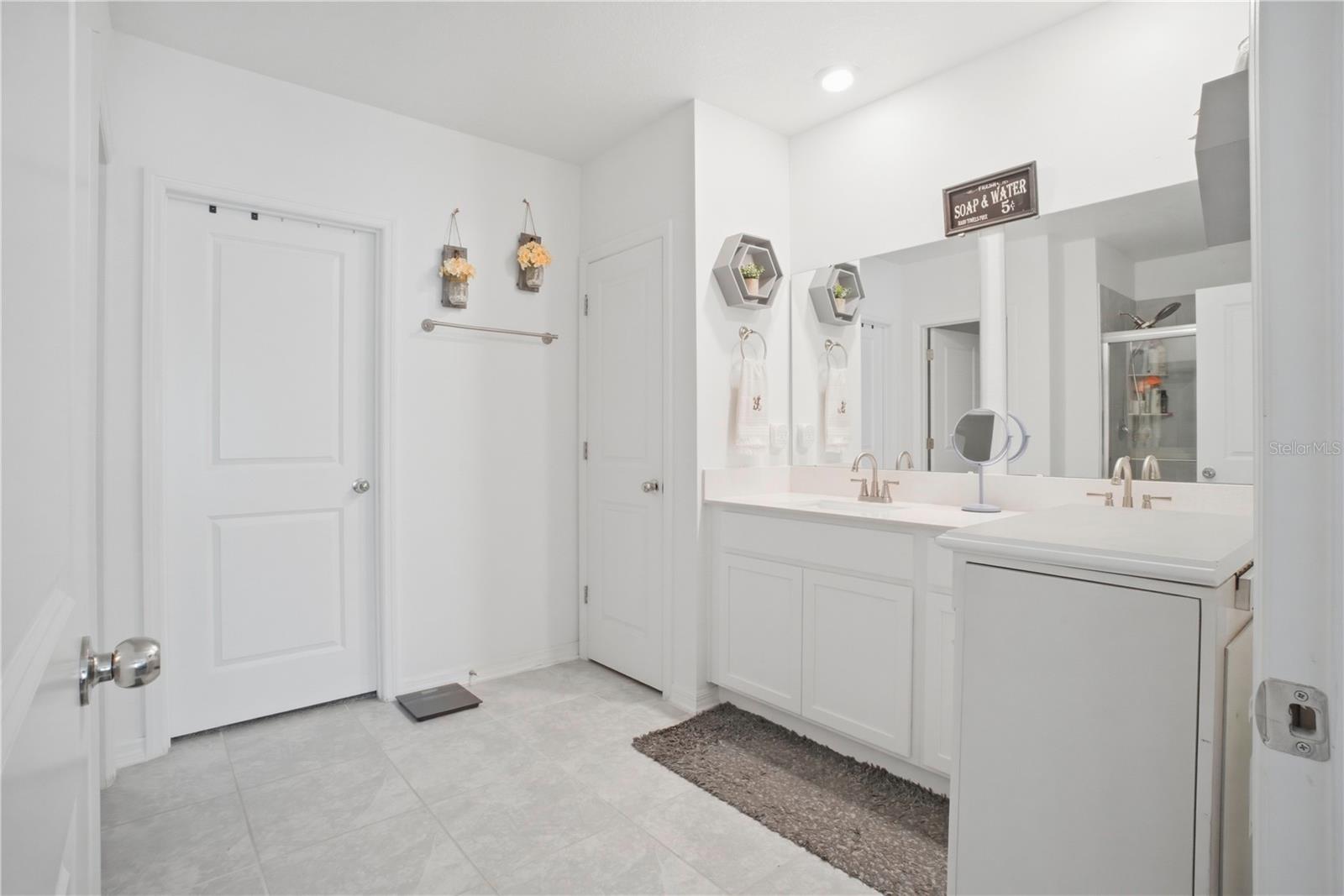 Image 29 of 44 For 389 Singing Sands Circle