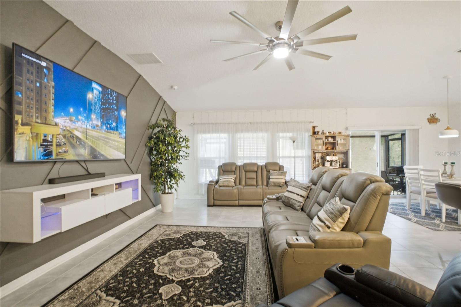 Image 9 of 44 For 389 Singing Sands Circle