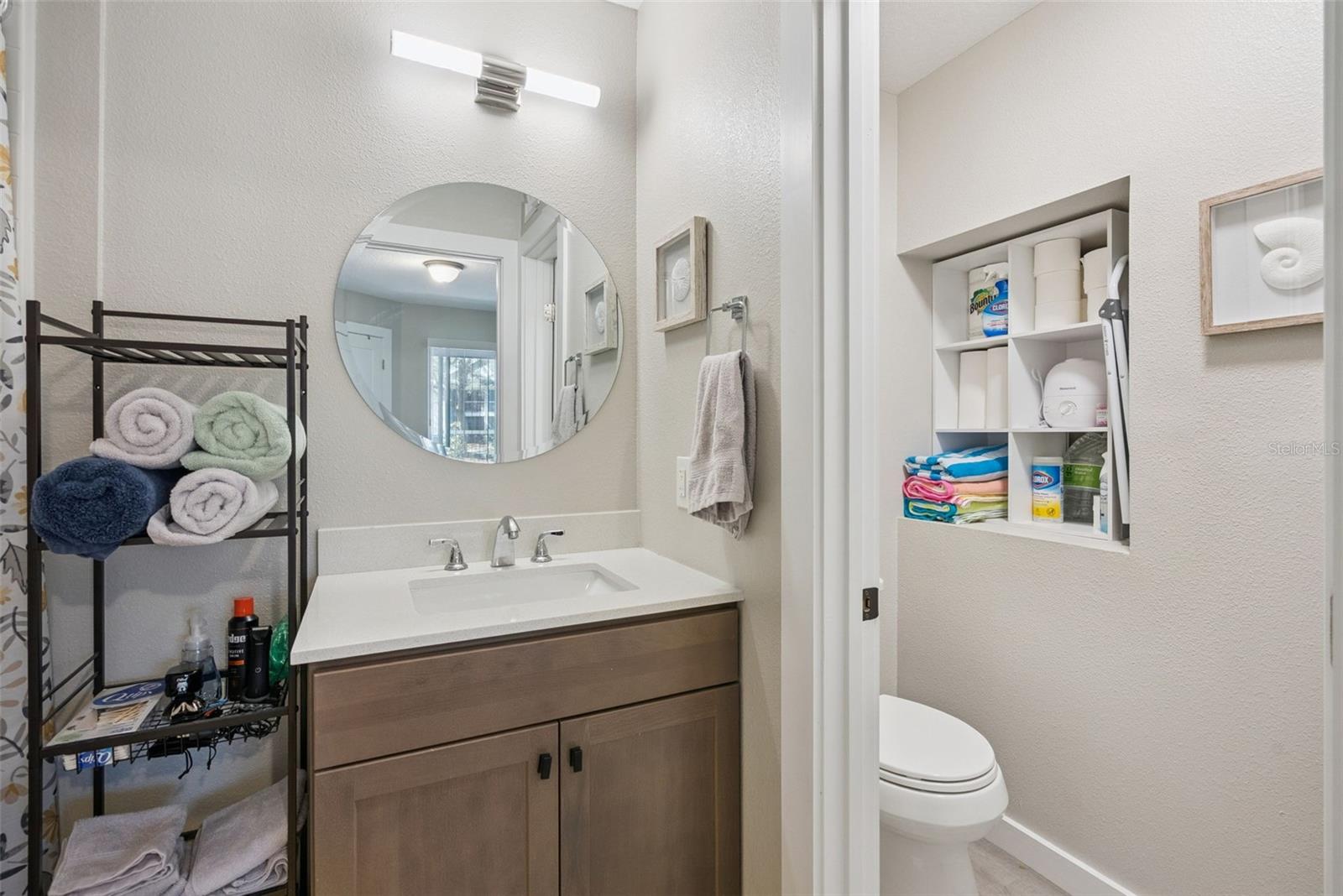 Image 11 of 29 For 2592 Grassy Point Drive 112