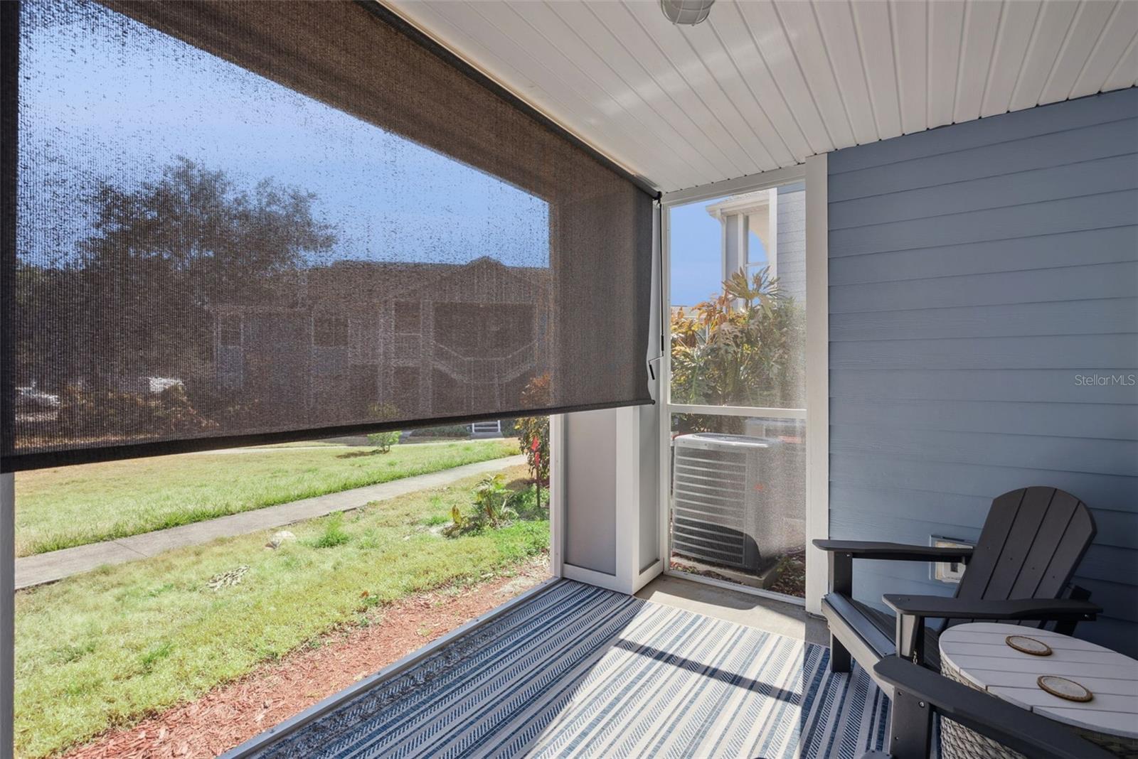 Image 16 of 29 For 2592 Grassy Point Drive 112