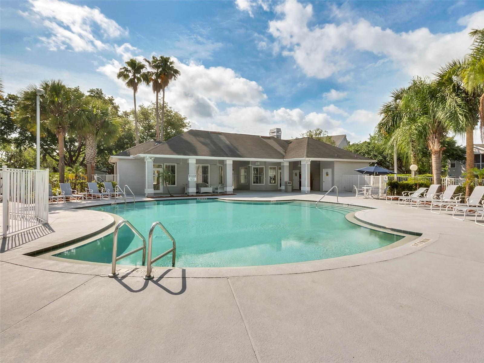 Image 18 of 29 For 2592 Grassy Point Drive 112